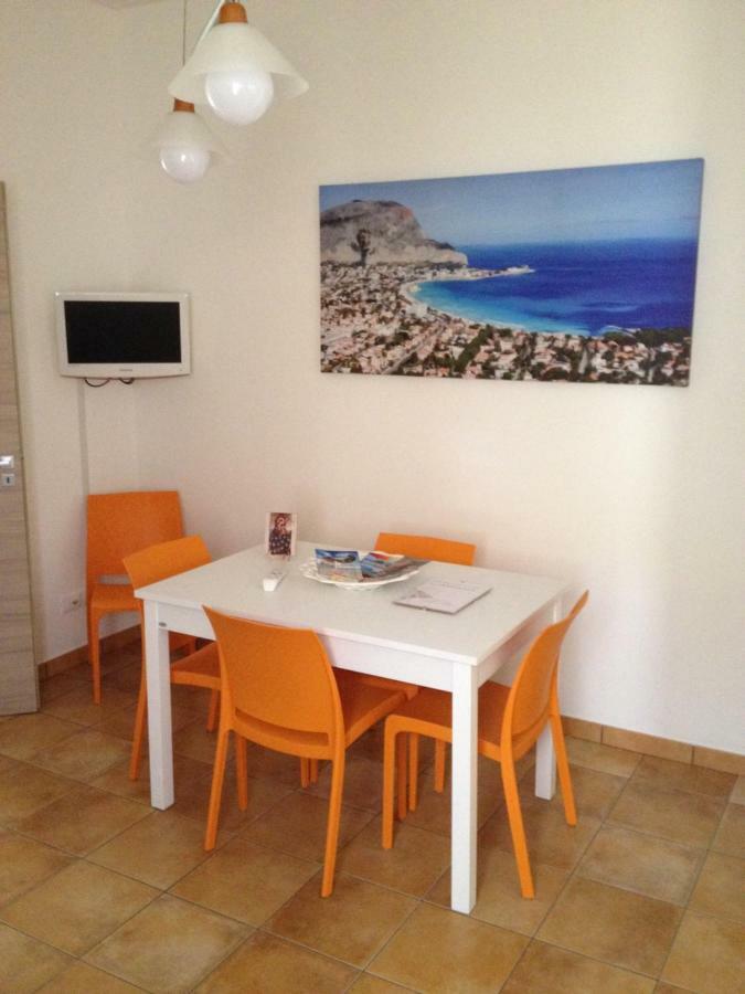Casa Vacanza Nonna Sarina Custonaci Eksteriør billede
